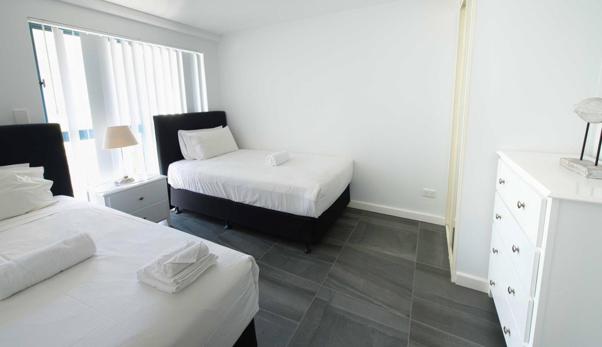 Nelson Bay Breeze Aparthotel Exteriör bild