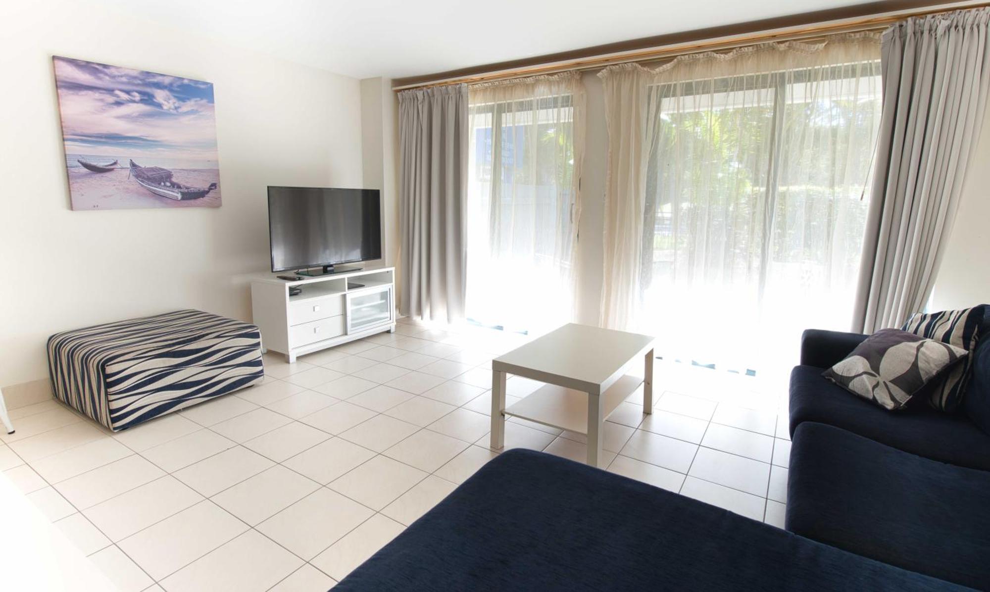 Nelson Bay Breeze Aparthotel Exteriör bild