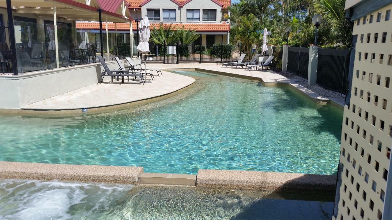 Nelson Bay Breeze Aparthotel Exteriör bild