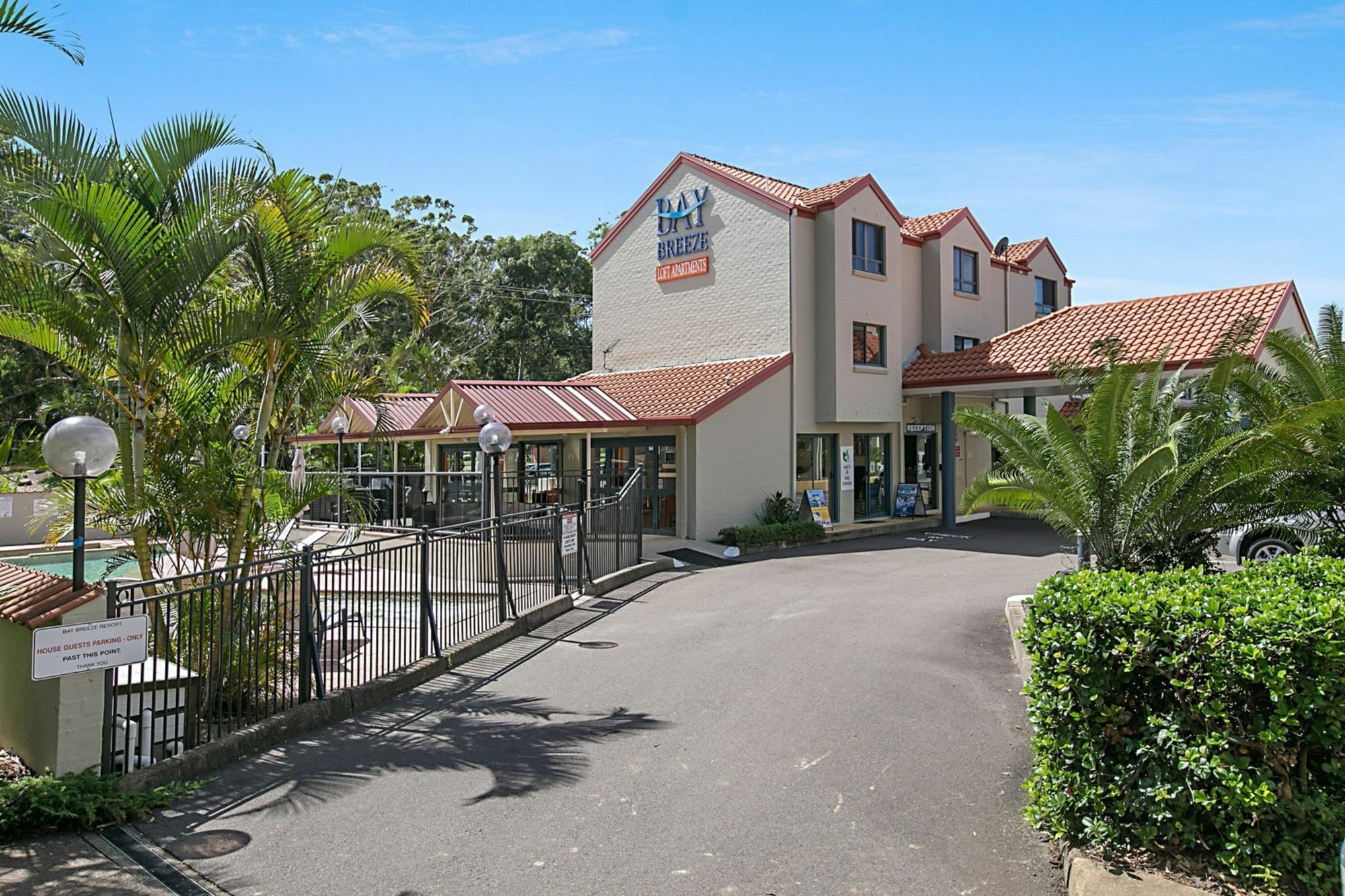 Nelson Bay Breeze Aparthotel Exteriör bild